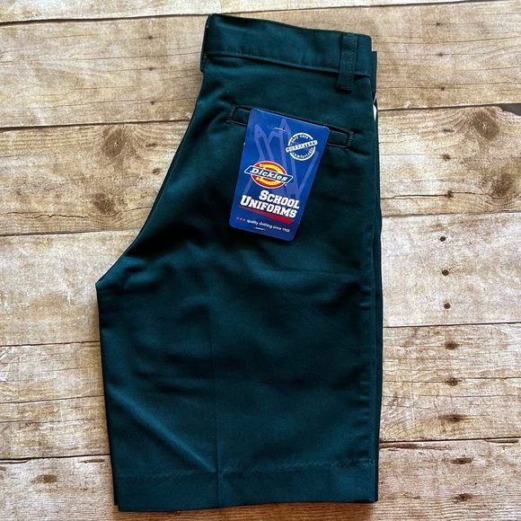Dickies Size 8R Green Boys Plated Shorts - Picture 5 of 7